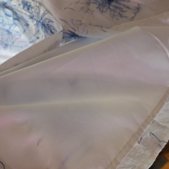 Lightweight Maxi Dress - Picture 4 of 5